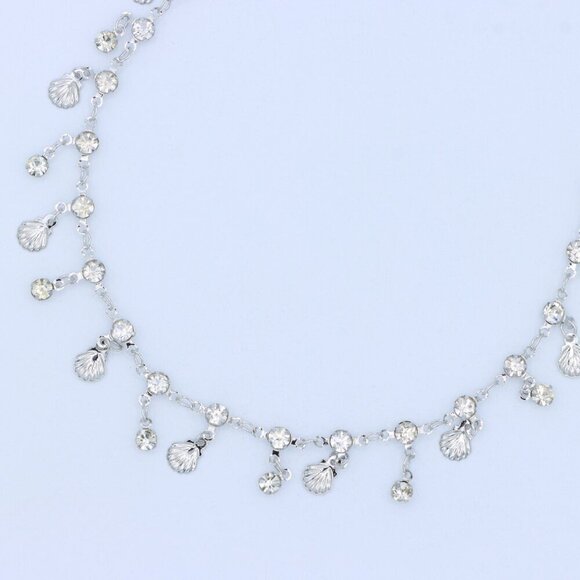 "Minimalist & Elegant Necklace Chain – Perfect for Women & Girls | UNVRC1270 - Picture 2 of 10